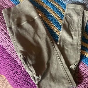 Spiritual gangster XS/ S leggings